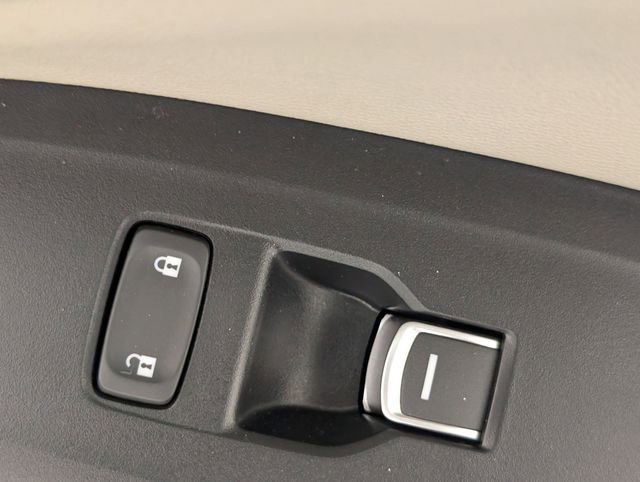 Used 2019 Honda Accord EX image 33