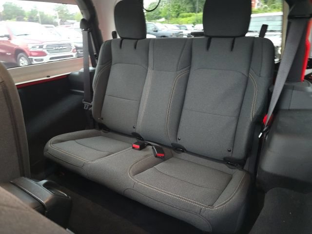 Used 2024 Jeep Wrangler Sport AWD/4WD image 25