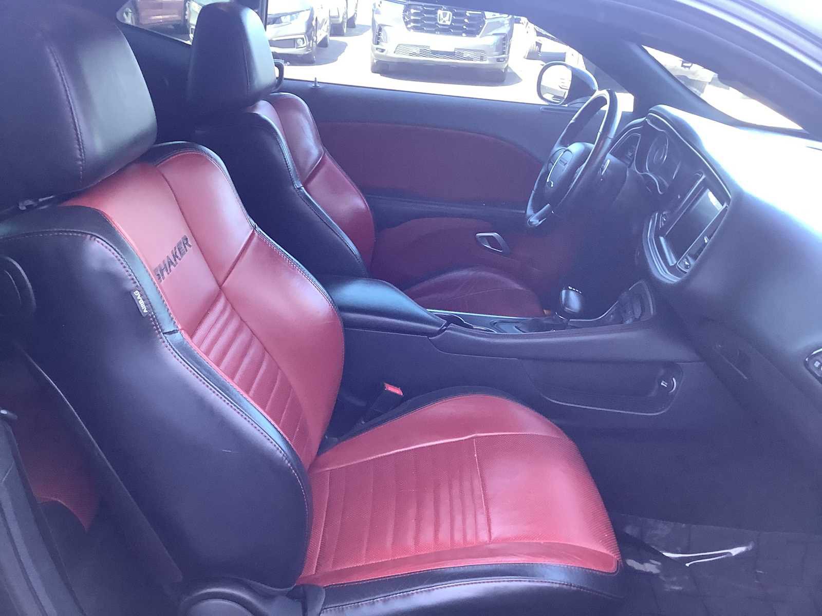 Used 2015 Dodge Challenger R/T Plus RWD image 15