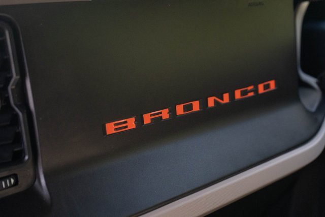 Used 2023 Ford Bronco Big Bend image 28