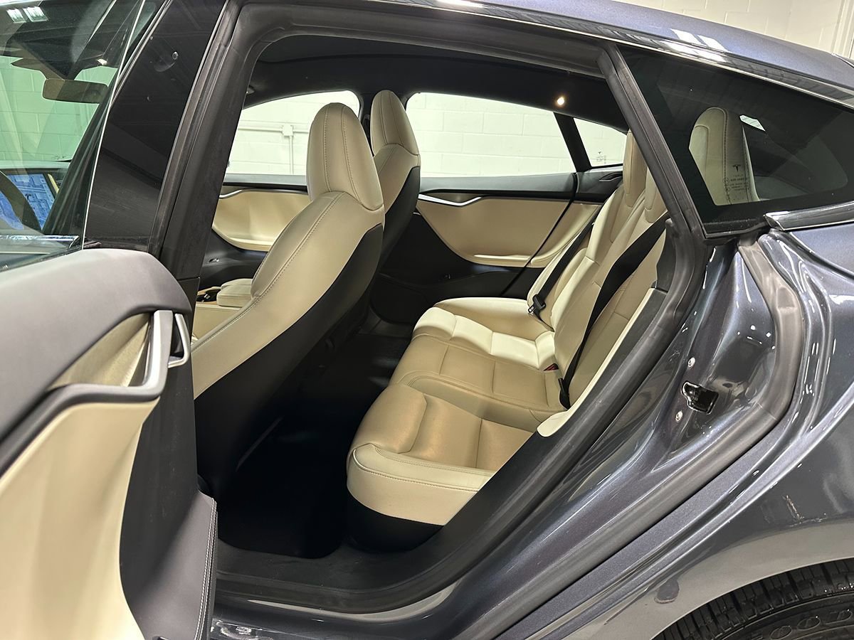 Used 2020 Tesla Model S Long Range image 20