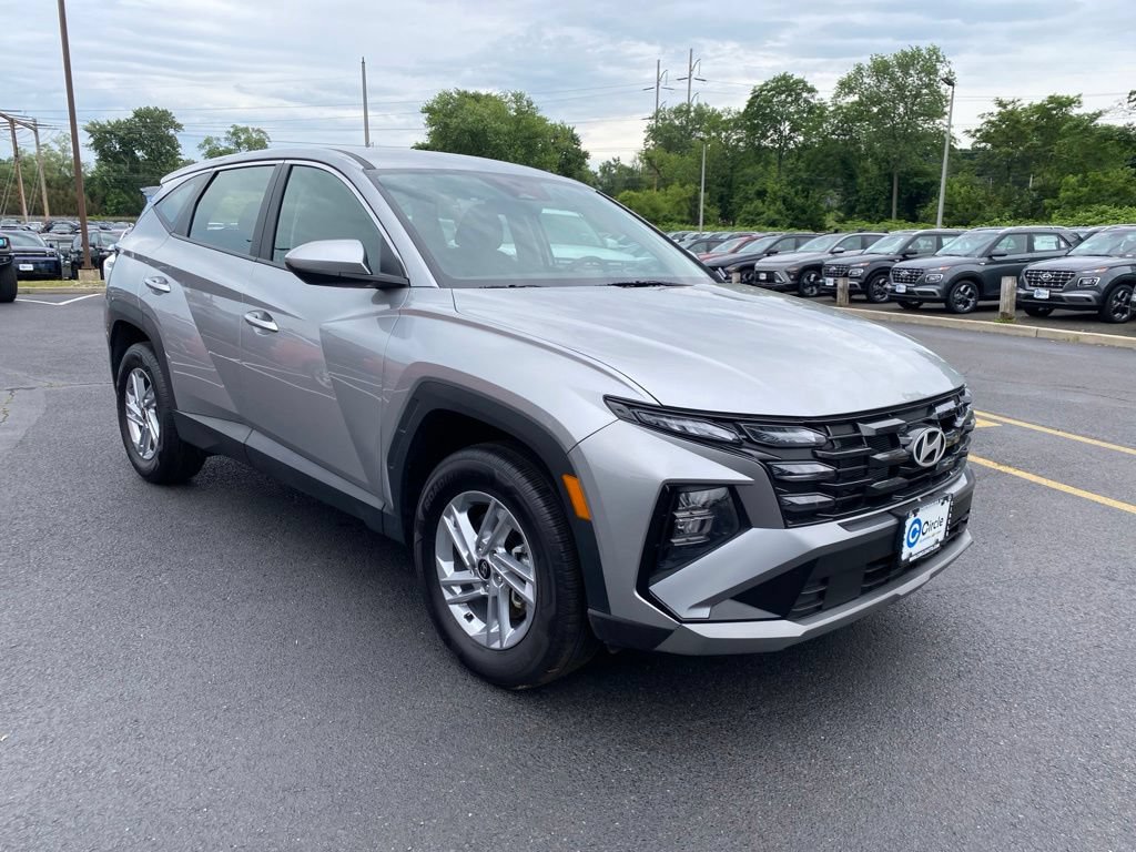 New 2026 Hyundai Tucson SE AWD/4WD image 1