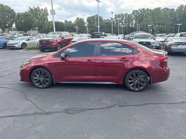 Used 2026 Toyota Corolla SE w/ SE Package FWD image 2