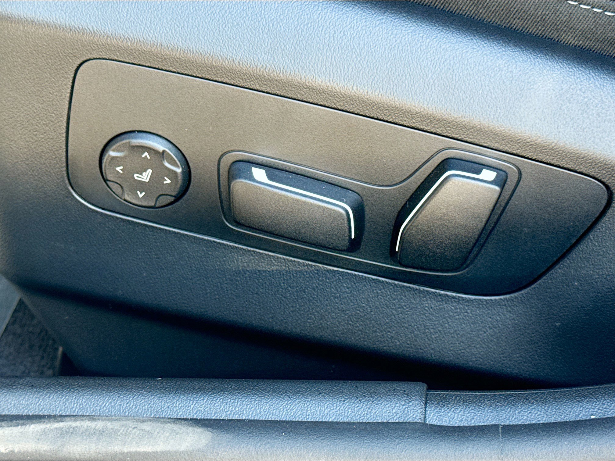 New 2026 BMW i5 eDrive40 image 25