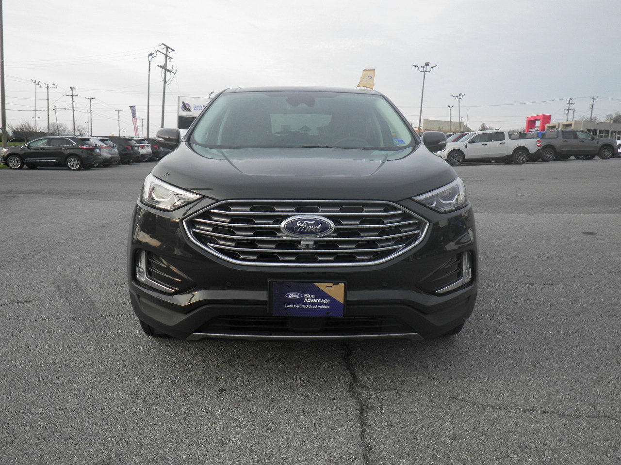 Certified 2024 Ford Edge Titanium w/ Equipment Group 301A image 2