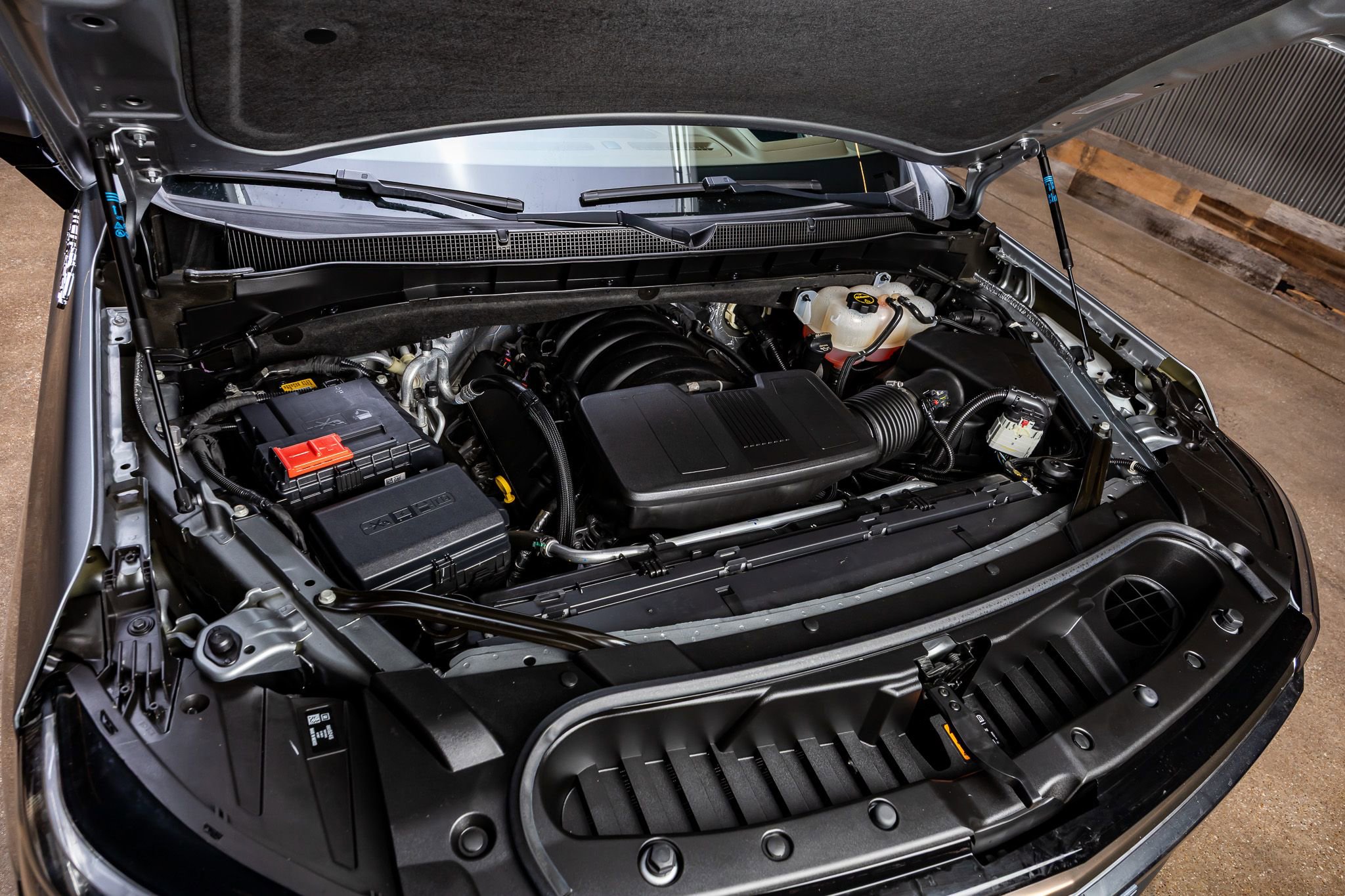 Used 2024 Chevrolet Suburban High Country w/ Advanced Technology Package AWD/4WD image 44