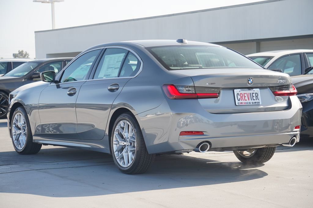 Used 2025 BMW 330i xDrive Sedan AWD/4WD image 7