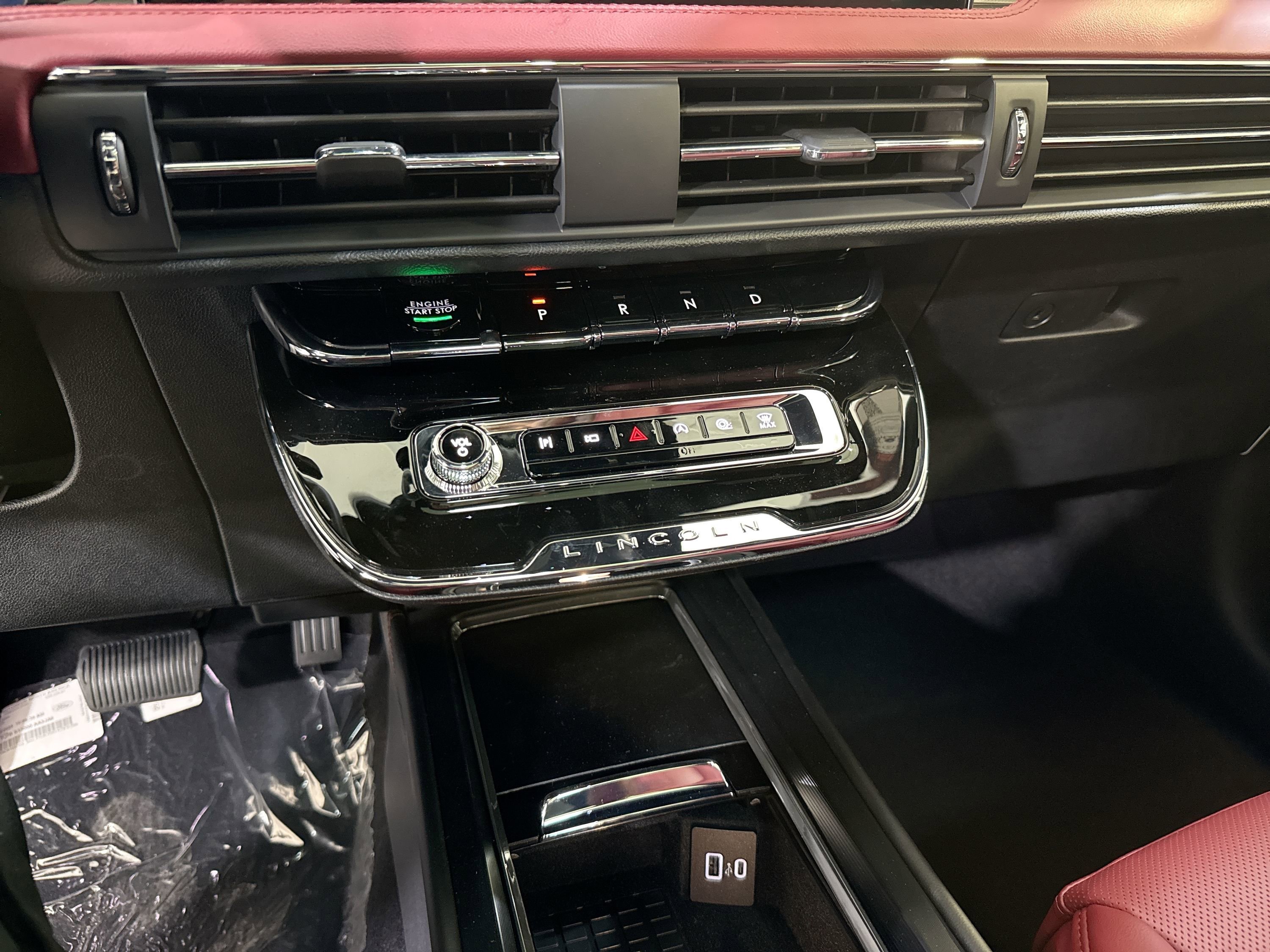 New 2026 Lincoln Corsair Reserve FWD image 21