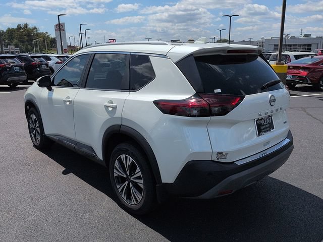 Used 2023 Nissan Rogue SV w/ SV Premium B Package FWD image 5