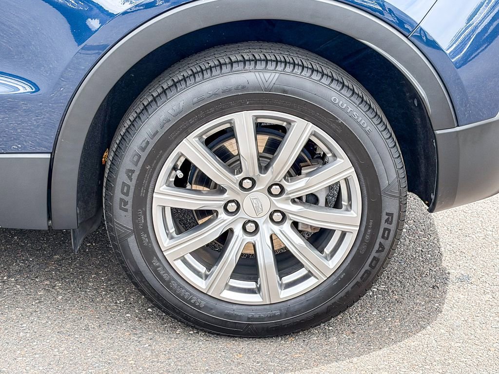 Used 2020 Cadillac XT4 Premium Luxury FWD image 36