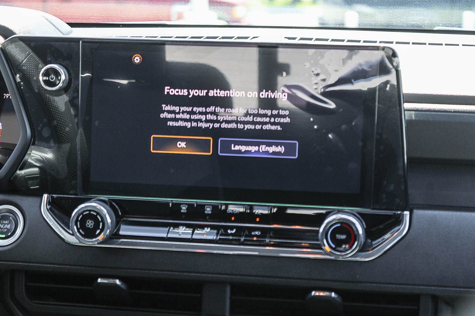 Used 2024 Chevrolet Colorado Trail Boss w/ Technology Package image 13