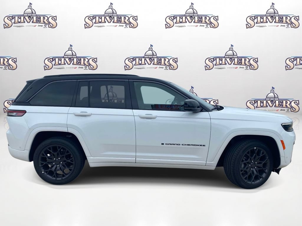 New 2026 Jeep Grand Cherokee Summit w/ Obsidian Package AWD/4WD image 6