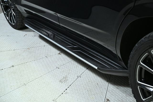 Used 2025 Chevrolet Tahoe LS image 10