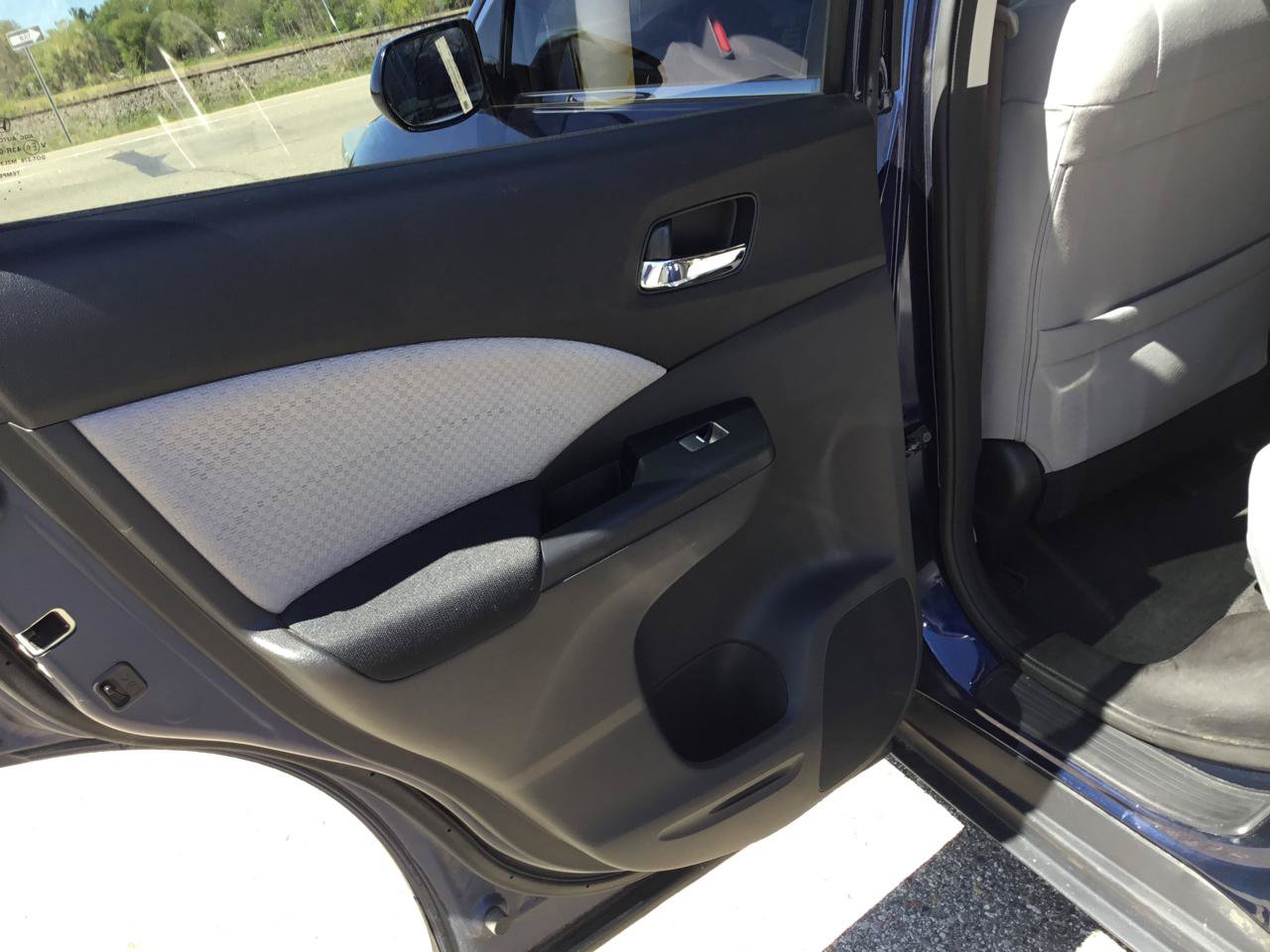 Used 2015 Honda CR-V EX image 14