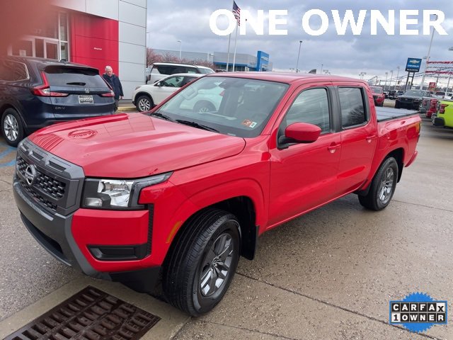 Used 2025 Nissan Frontier SV image 3