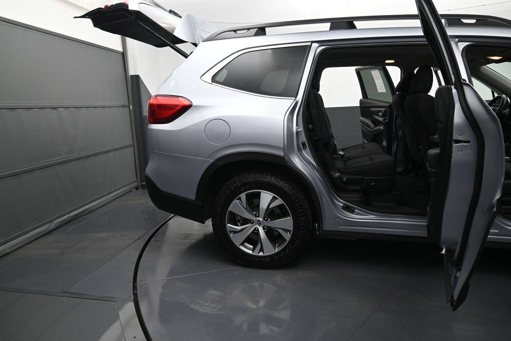 Used 2024 Subaru Ascent Premium w/ Convenience Package AWD/4WD image 10