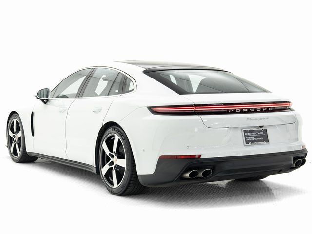 Certified 2025 Porsche Panamera 4 image 3