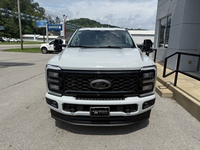New 2025 Ford F250 Lariat w/ Black Appearance Package image 6
