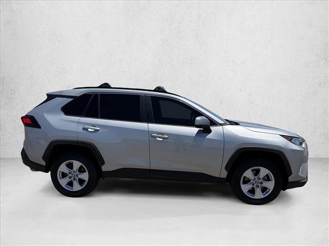 Used 2021 Toyota RAV4 XLE FWD video 4