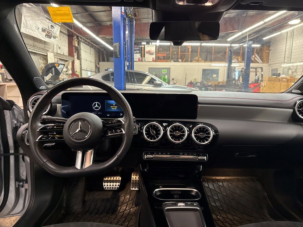 Certified 2025 Mercedes-Benz CLA 250 4MATIC image 13
