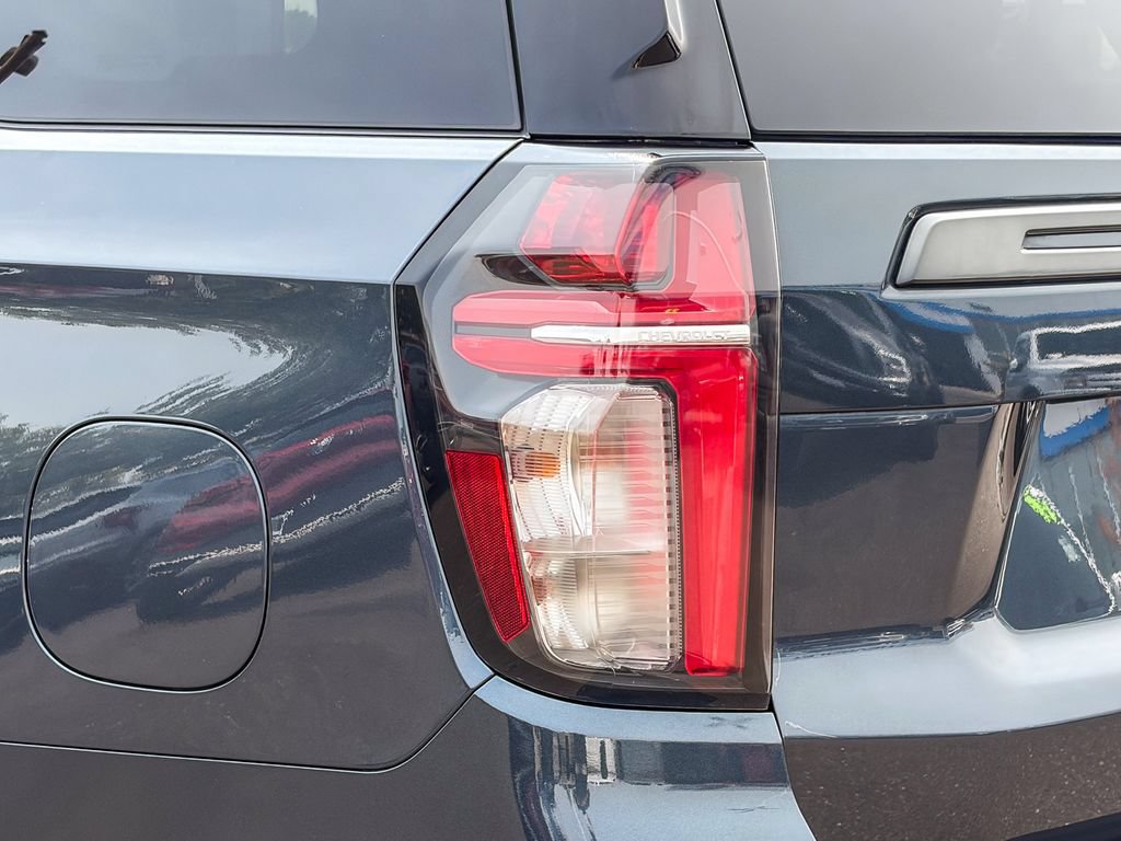 Used 2021 Chevrolet Tahoe Z71 w/ Rear Media and Nav Package AWD/4WD image 8