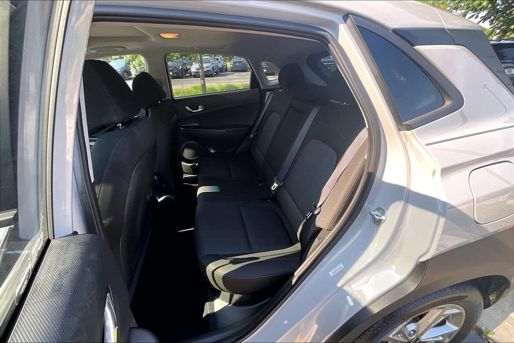 Used 2022 Hyundai Kona SEL w/ Convenience Package AWD/4WD image 29
