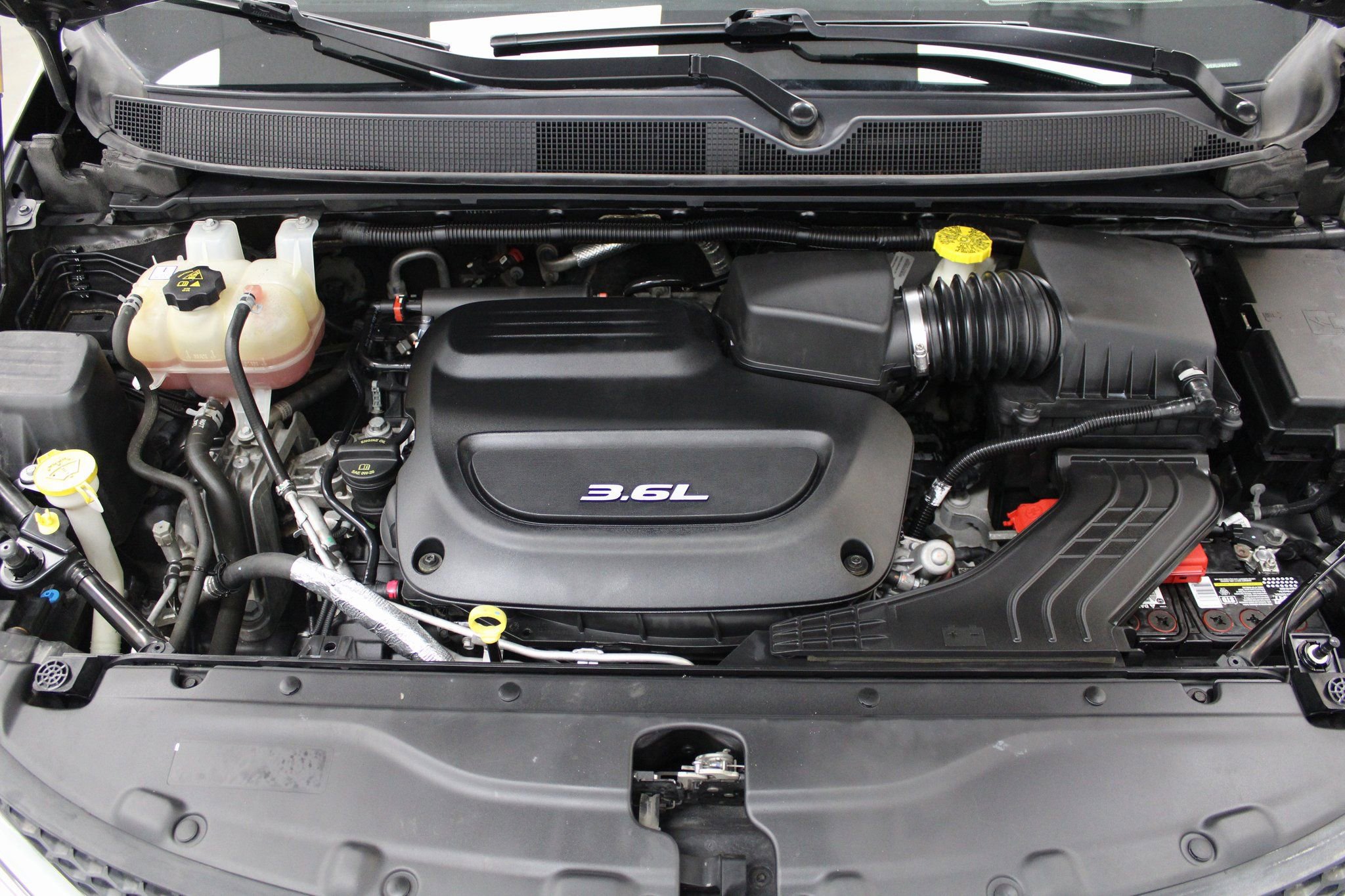 Used 2018 Chrysler Pacifica Touring Plus image 10