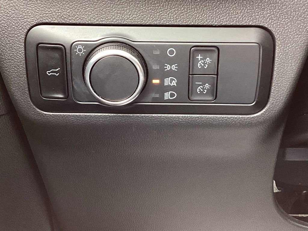 Used 2023 Ford Escape ST-Line w/ Tech Pack #1 AWD/4WD image 32