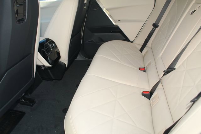New 2026 BMW iX xDrive45 w/ Premium Package image 21