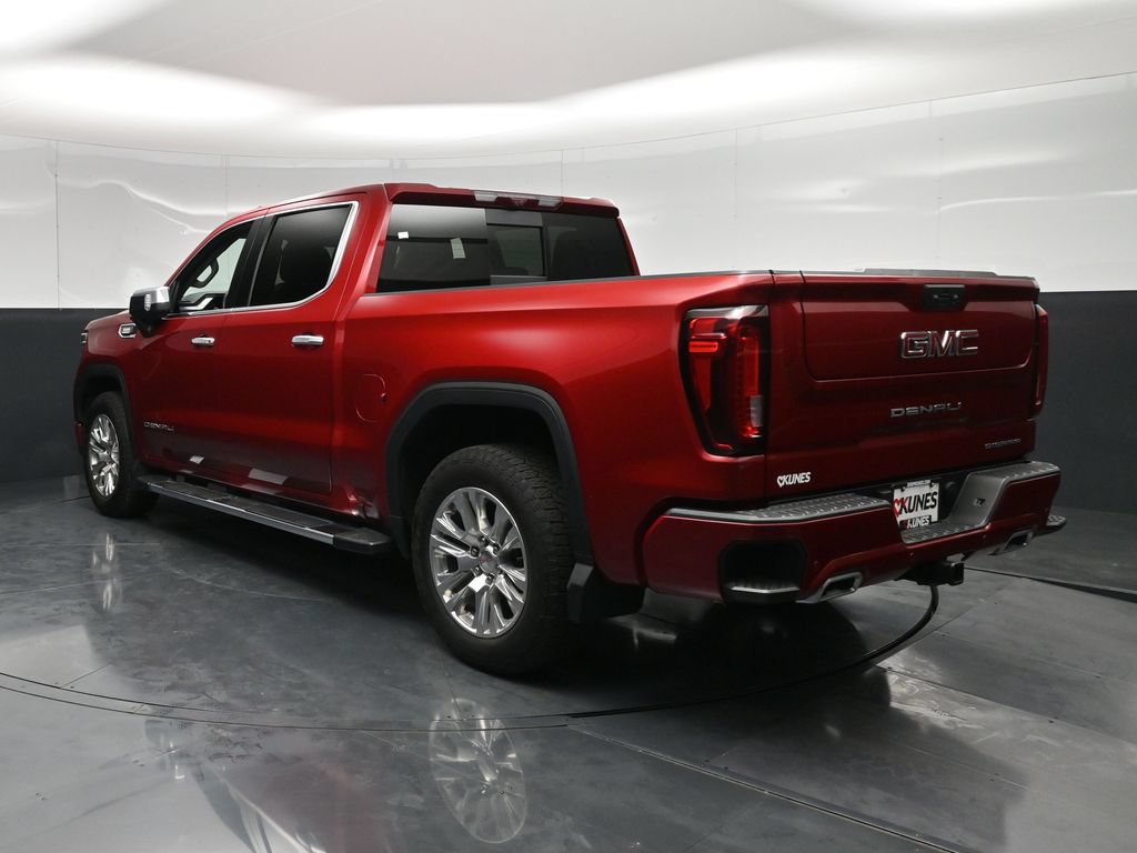 Used 2024 GMC Sierra 1500 Denali w/ Technology Package AWD/4WD image 10