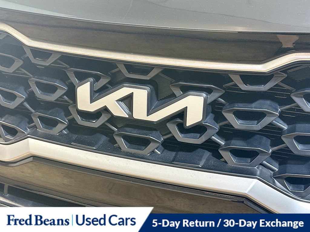 Used 2022 Kia Sorento LX video 3