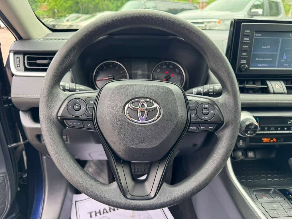 Used 2019 Toyota RAV4 XLE w/ All Weather Liner Package AWD/4WD image 23