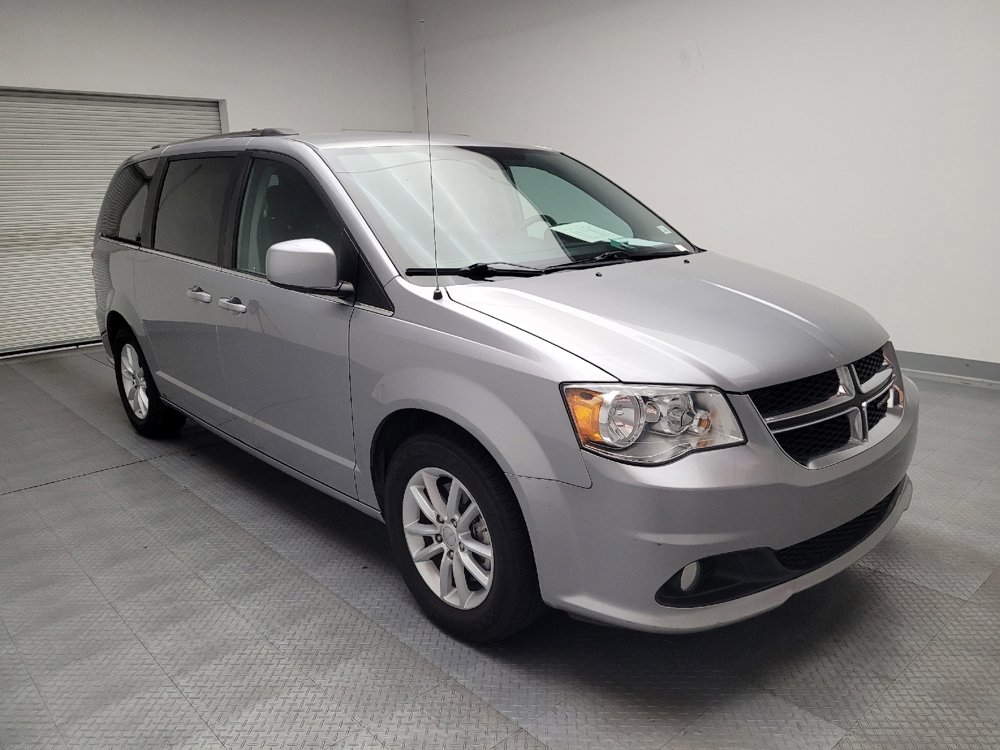 Used 2019 Dodge Grand Caravan SXT image 13
