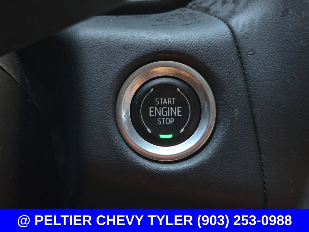 Used 2023 GMC Yukon SLT AWD/4WD image 30