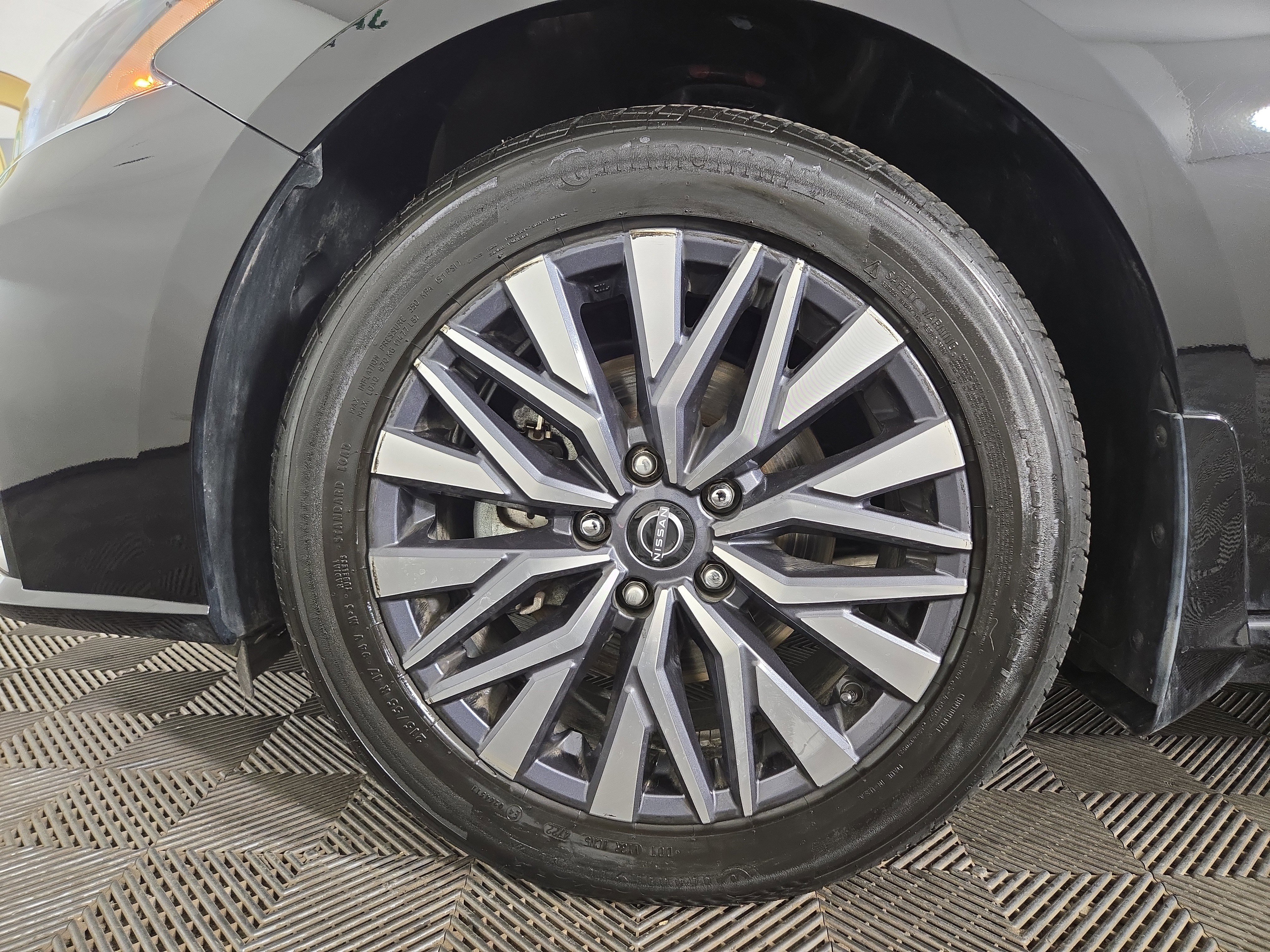 Used 2023 Nissan Altima 2.5 SV image 32