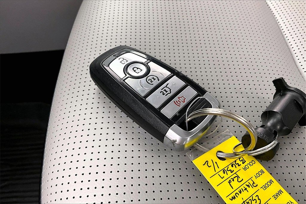 Used 2023 Ford Escape Platinum image 11