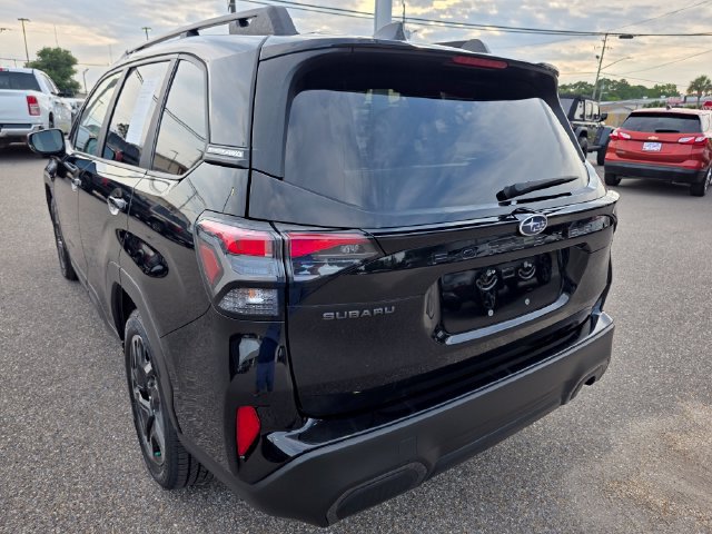 Used 2025 Subaru Forester Limited AWD/4WD image 6