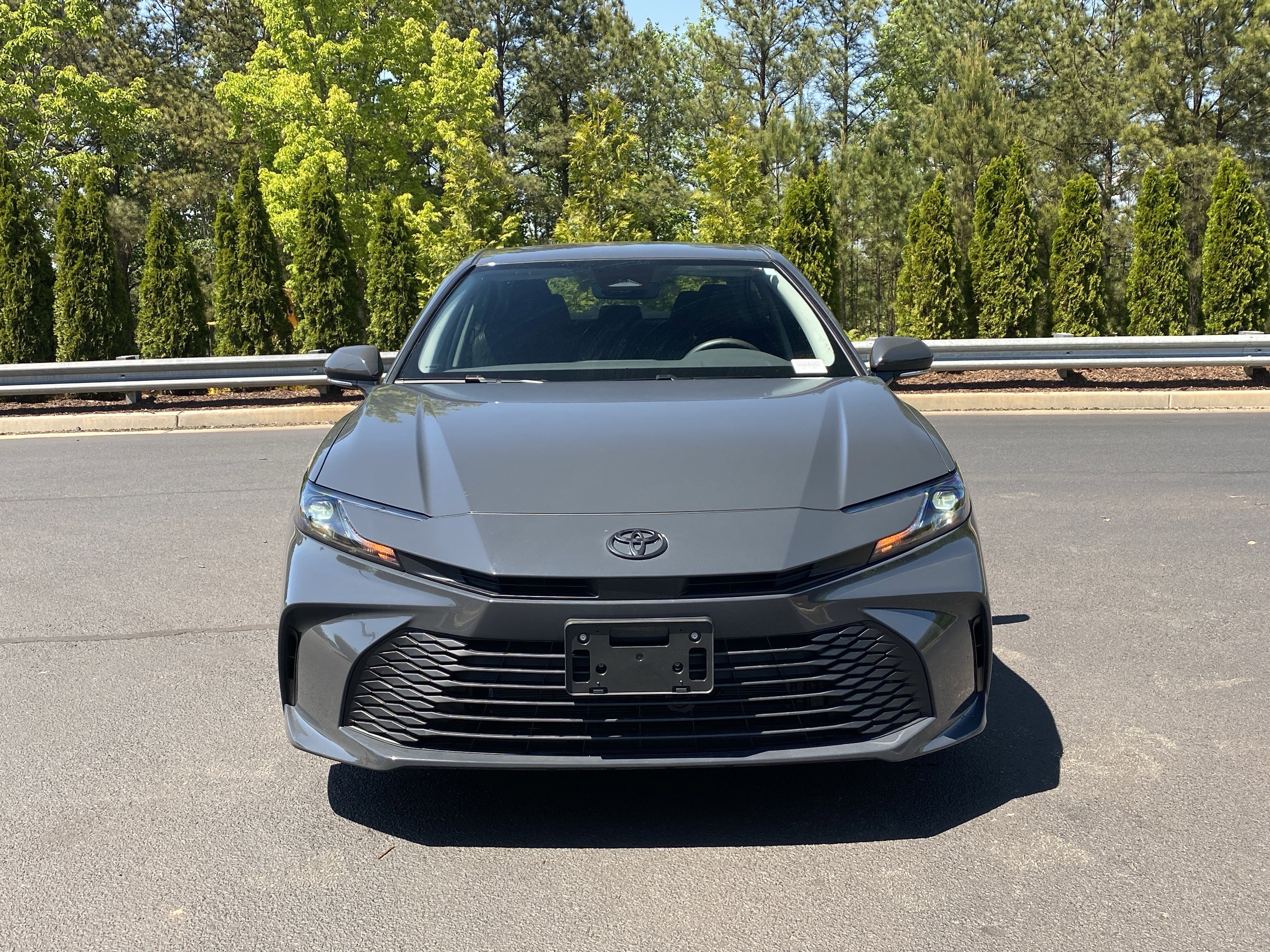 Used 2025 Toyota Camry LE w/ Convenience Package FWD image 12