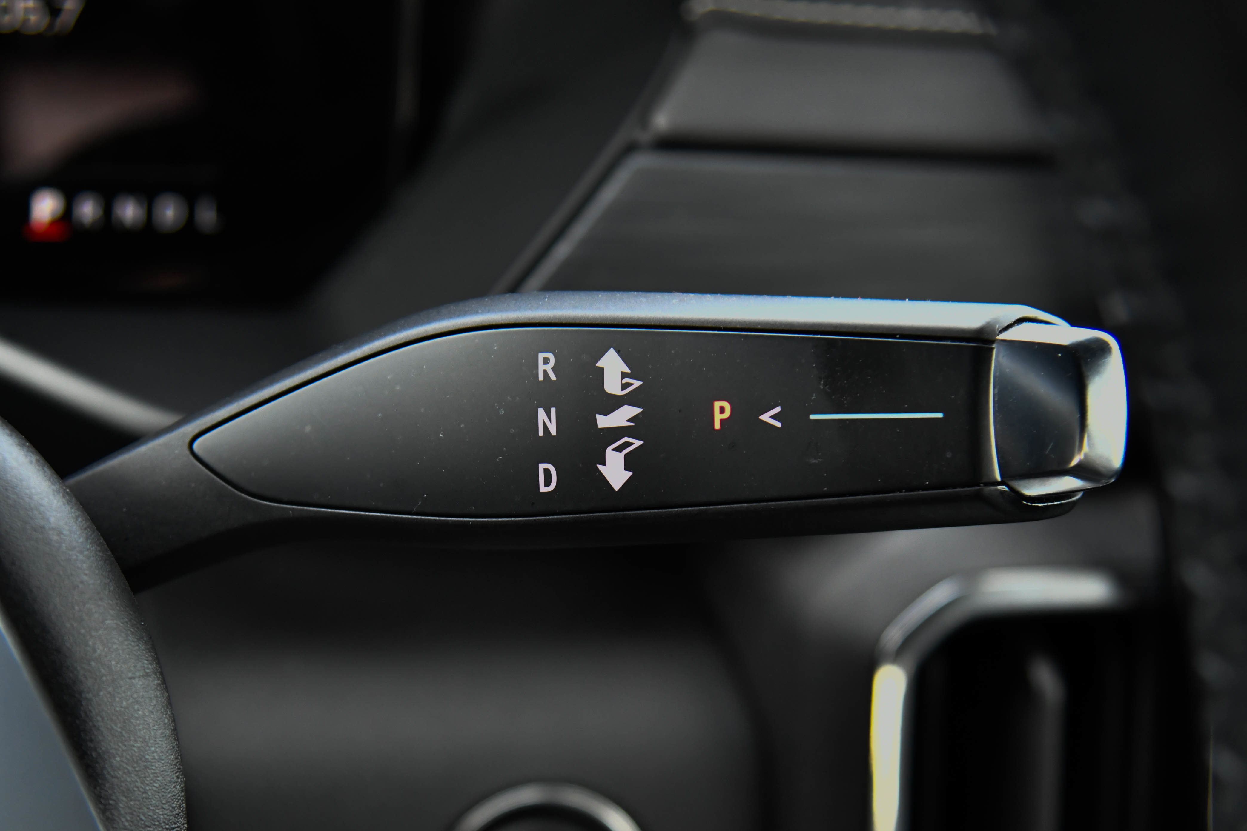 Used 2024 GMC Acadia Elevation image 35