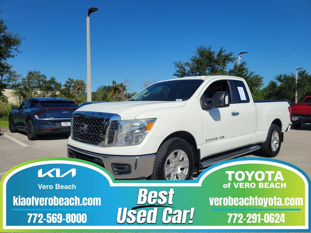 Used 2018 Nissan Titan SV w/ SV Convenience Package