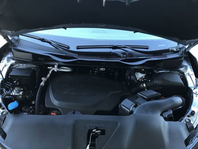 New 2026 Honda Odyssey Touring image 9