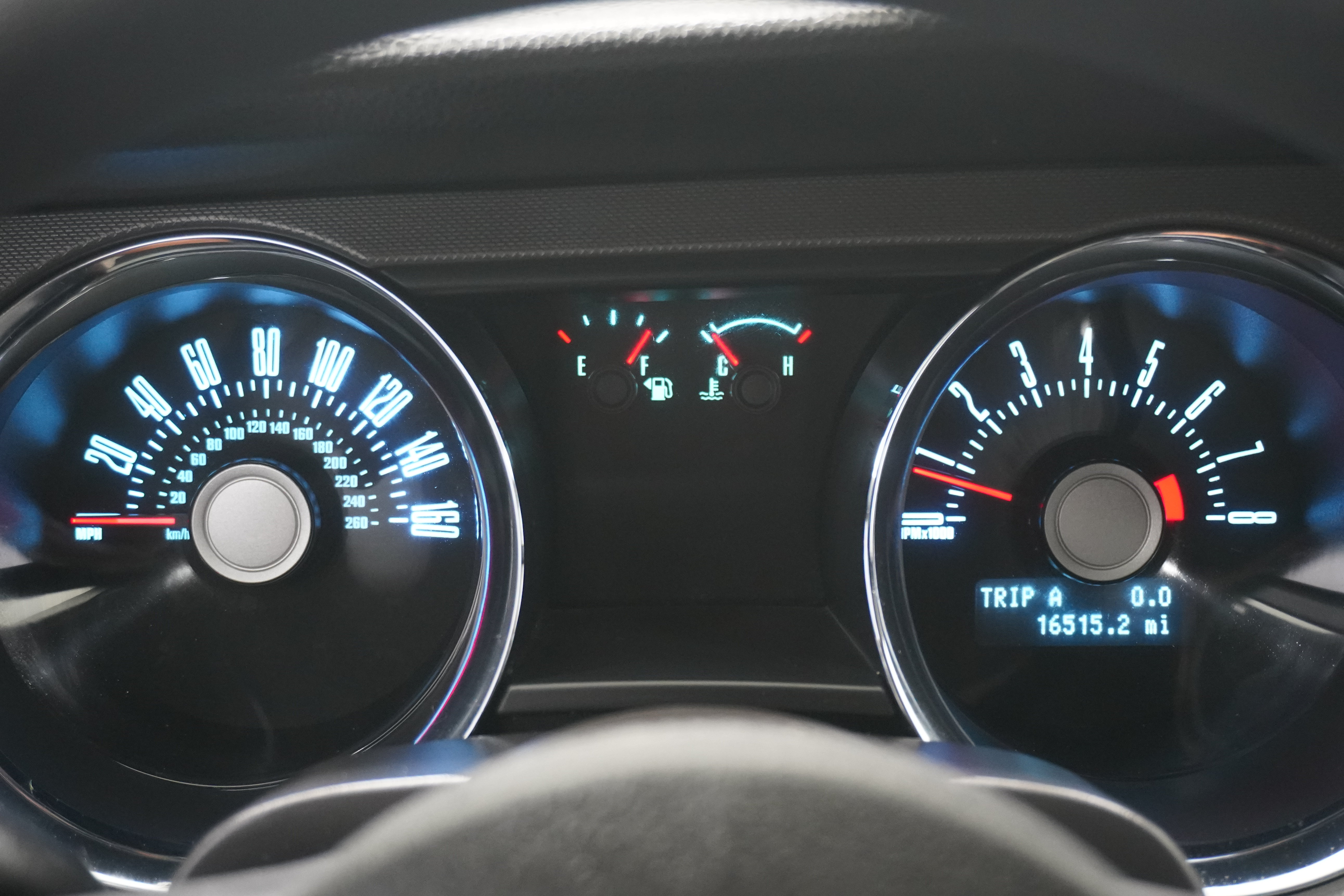 Used 2012 Ford Mustang Coupe RWD image 15