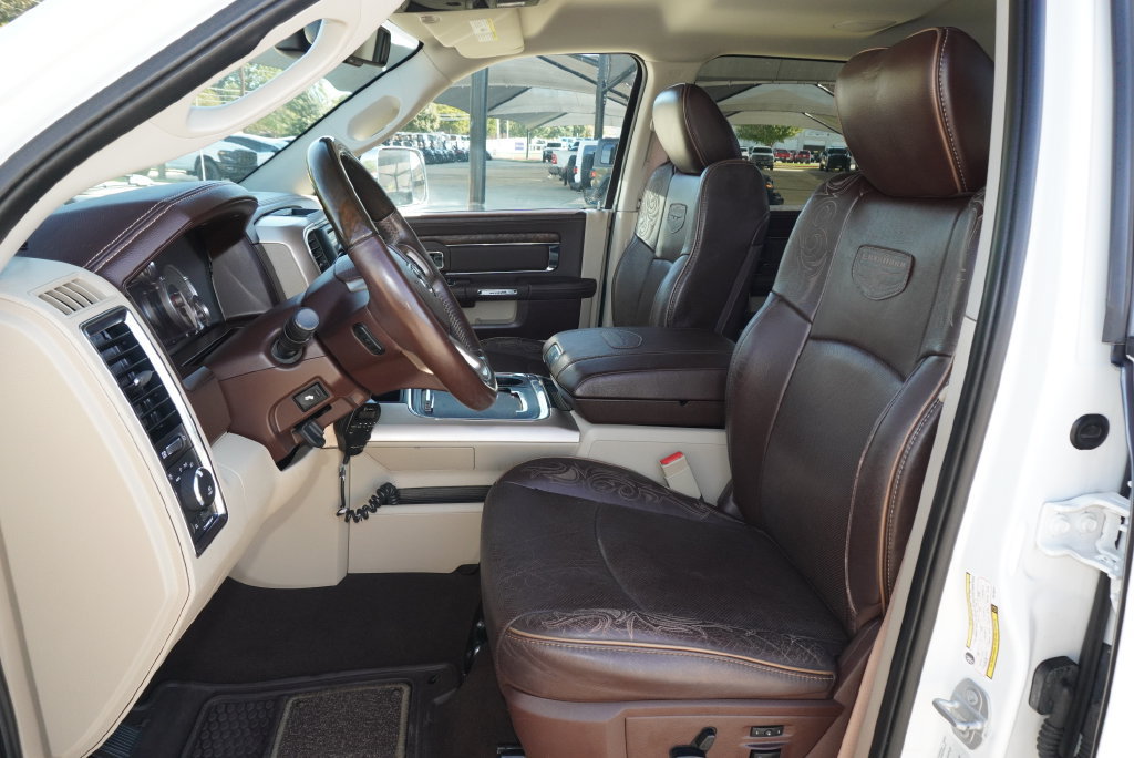 Used 2016 RAM 3500 Laramie Longhorn w/ Convenience Group AWD/4WD image 24