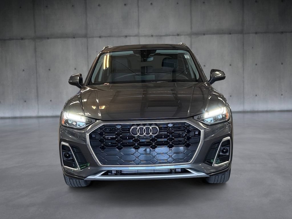 Used 2023 Audi Q5 2.0T Premium Plus w/ Premium Plus Package AWD/4WD image 8