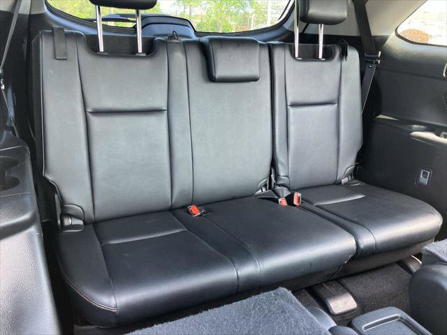 Certified 2019 Toyota Highlander XLE image 32