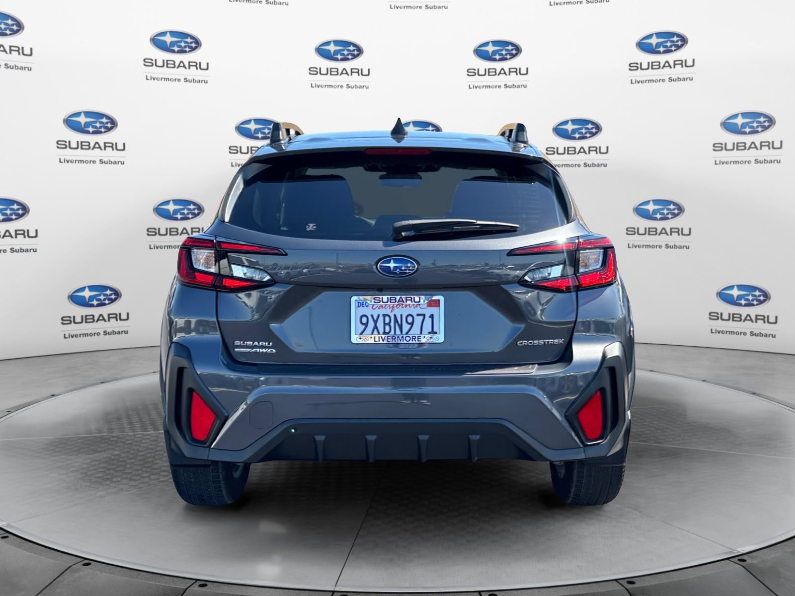 Used 2025 Subaru Crosstrek 2.5i Premium AWD/4WD image 4