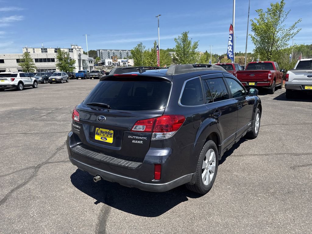 Used 2011 Subaru Outback 2.5i Limited w/ PWR Moonroof Pkg AWD/4WD image 9