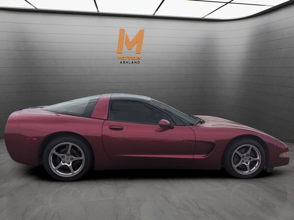 Used 2000 Chevrolet Corvette Coupe w/ Roof Pkg RWD image 5