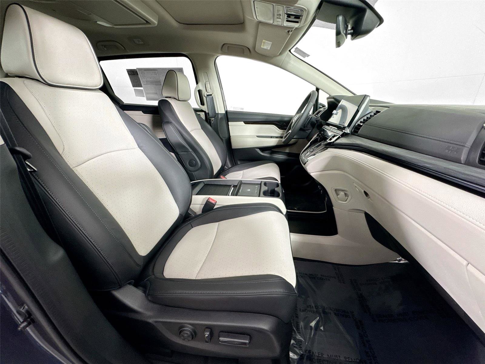 New 2026 Honda Odyssey Elite image 10
