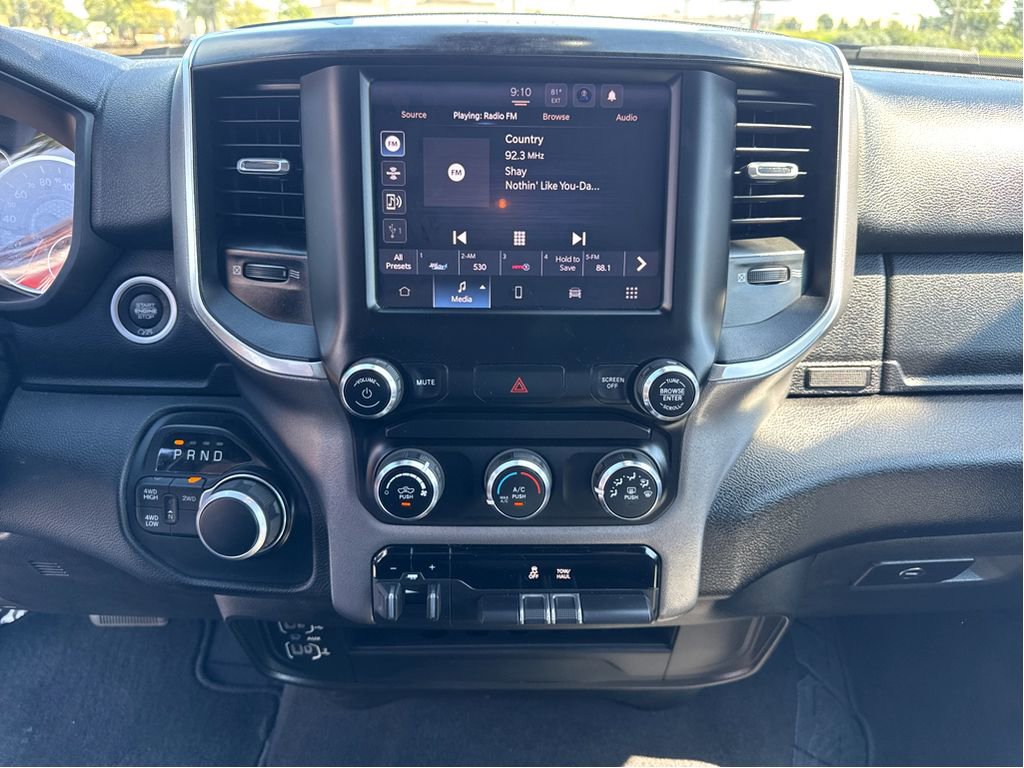 Used 2024 RAM 2500 Big Horn w/ Bed Utility Group image 19